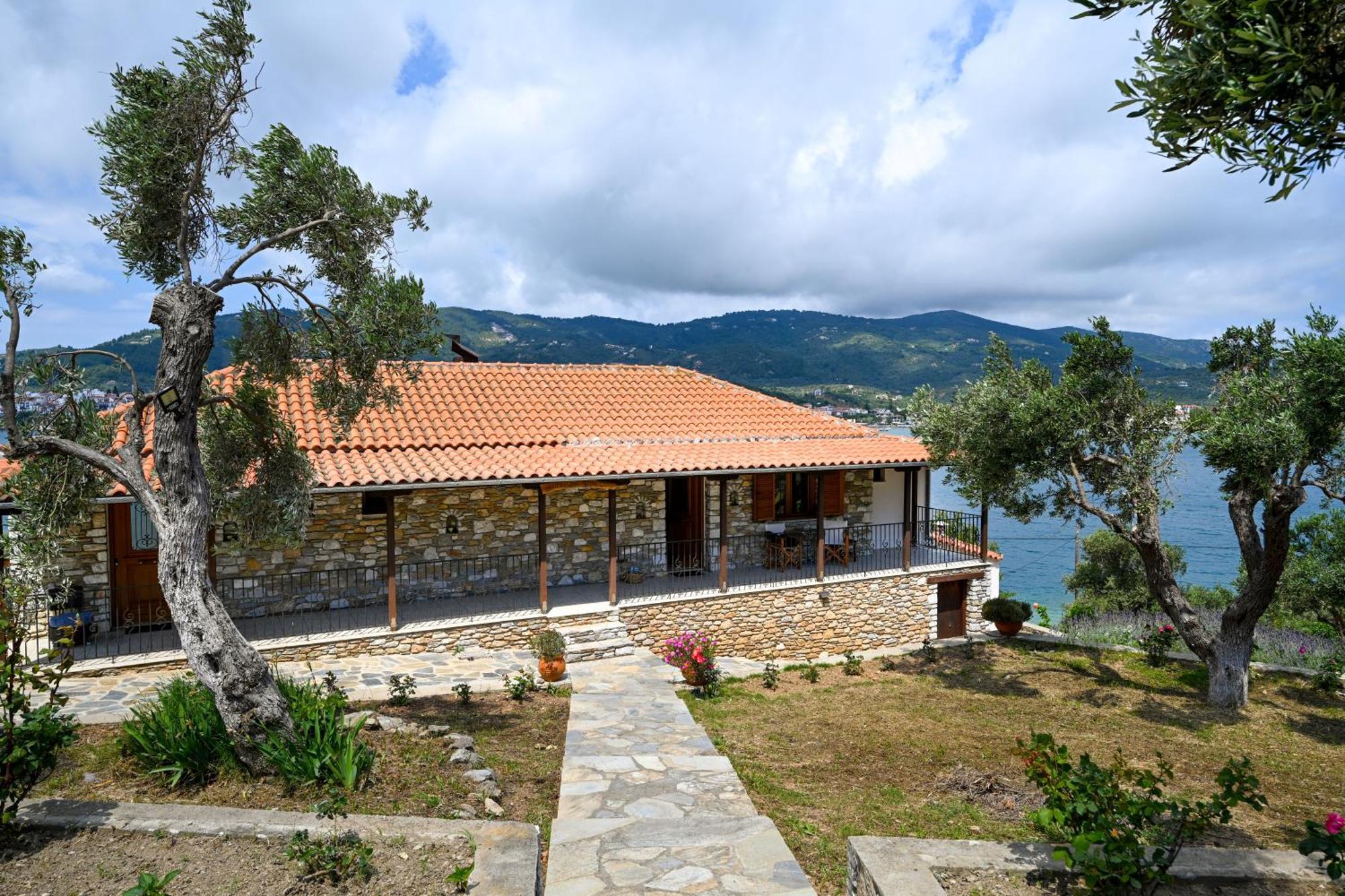 Villa Lazareta Punta Bagian luar foto